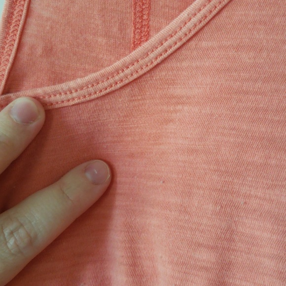 Tank top - Picture 2 of 4